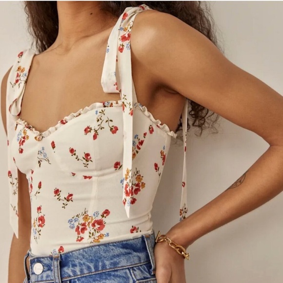 Reformation Tops - Reformation Blanca Top Holiday - Size 6